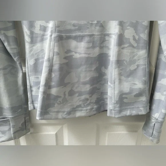 Lululemon Define Jacket - Picture 11 of 11